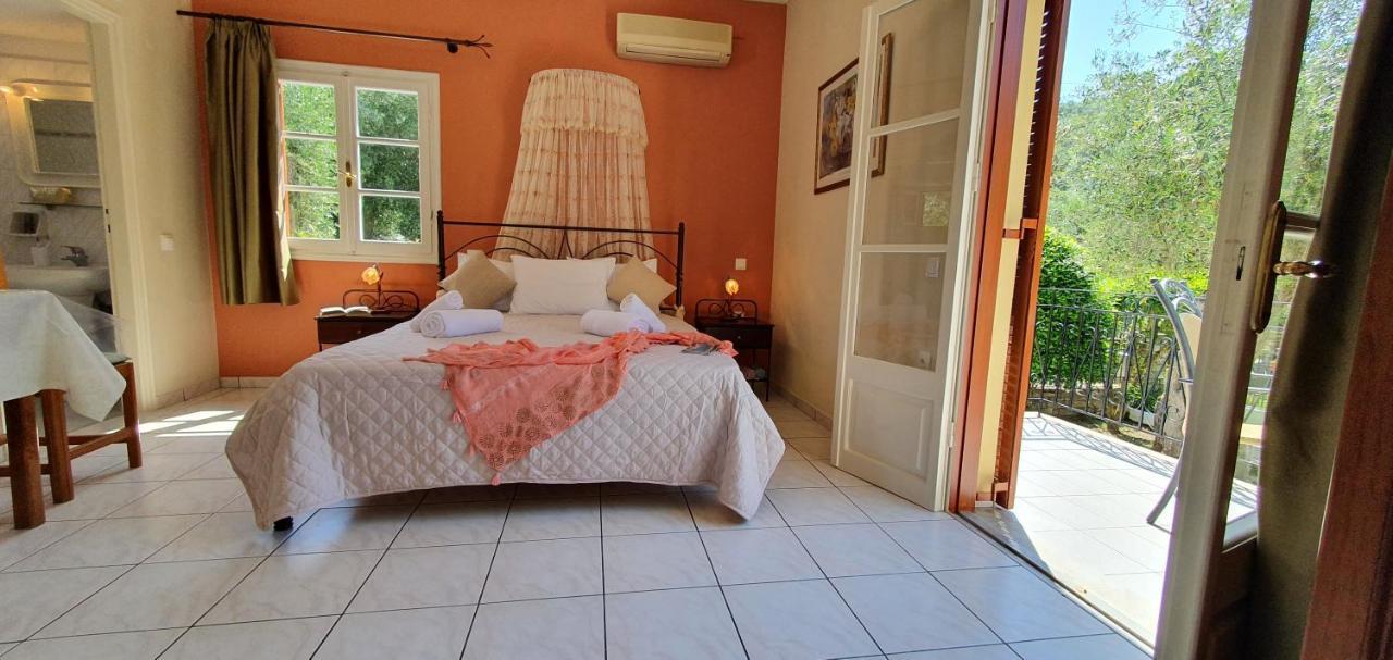 Livadi Studios With Pool Lakka  Ngoại thất bức ảnh